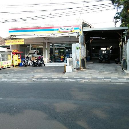 Omah Etan Batu Hostel Batu  Exterior photo
